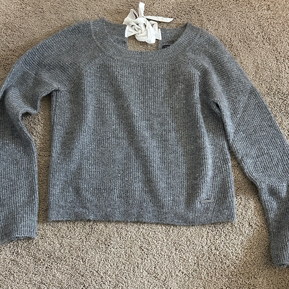 Abercrombie & Fitch Gray Crew Neck Sweater
